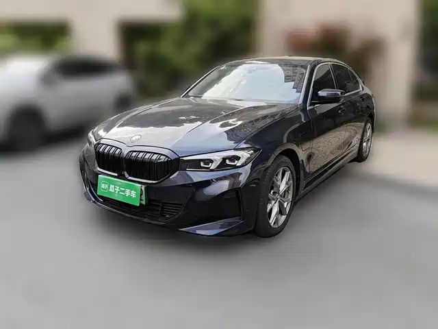 BMW i3 2022 eDrive 35 L