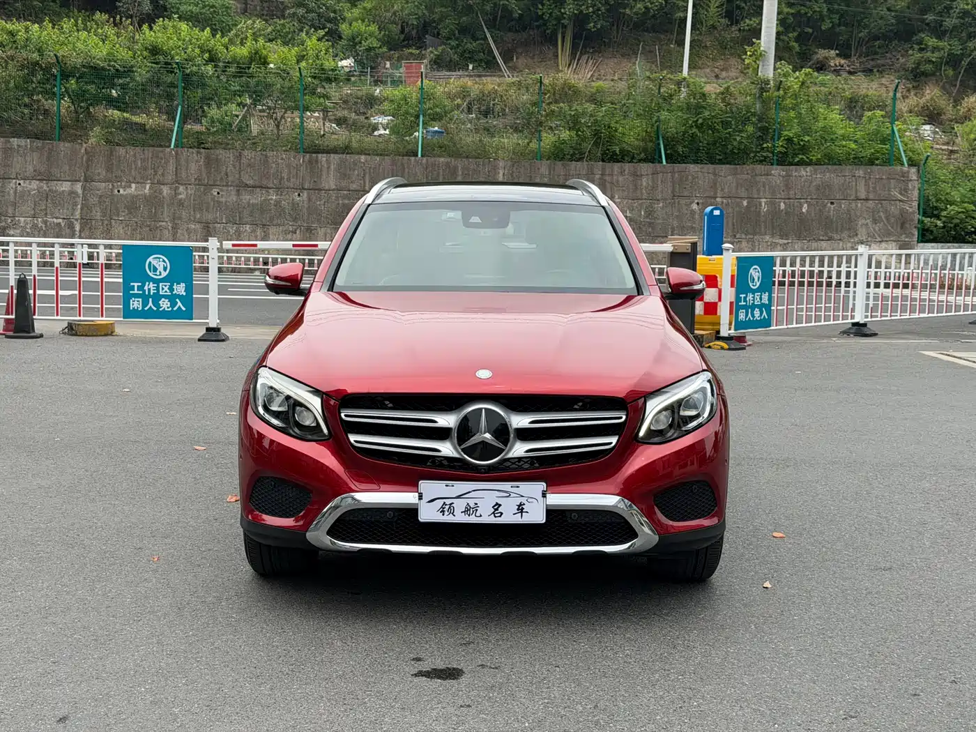Mercedes-Benz GLC 2016 GLC 300 4MATIC Dynamic фото 3