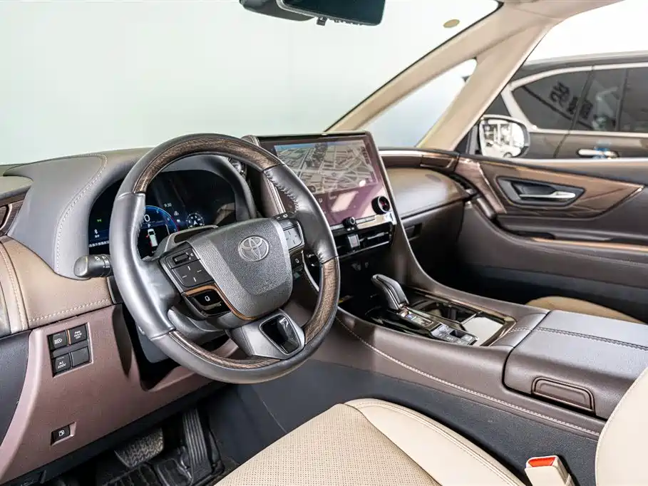 Toyota Alphard 2024 Hybrid 2.5L Prestige Edition фото 5