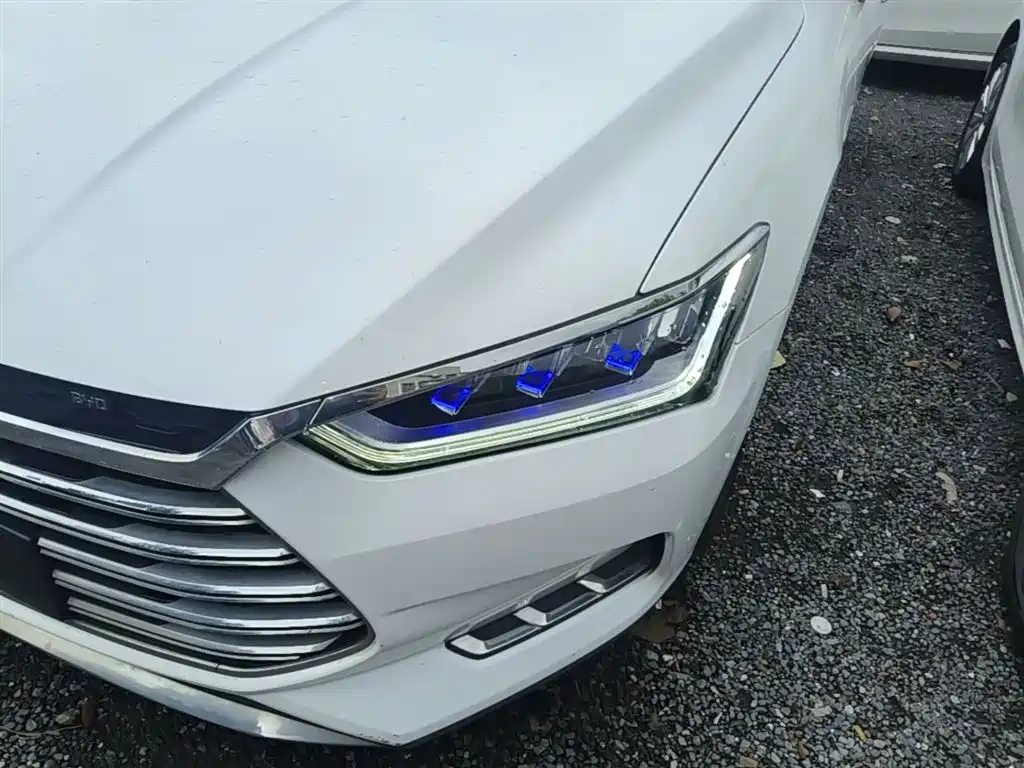 BYD Qin Pro New Energy 2019 DM Super Edition 1.5TI Automatic Smart Connected Jin Xuan Type China VI фото 18