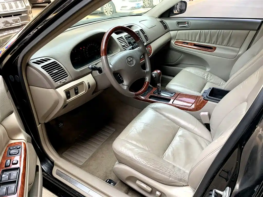 Toyota фото 5