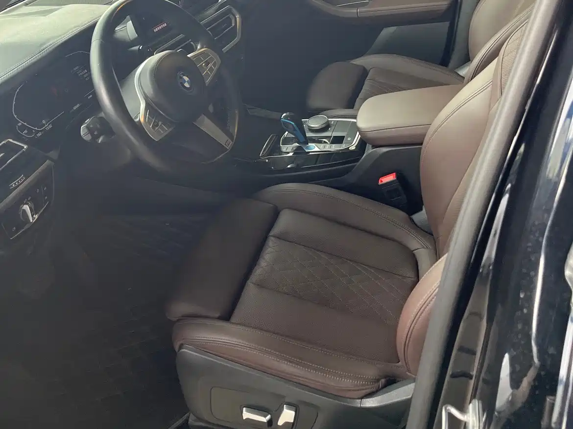BMW iX3 2022 Facelift Leading Model фото 8