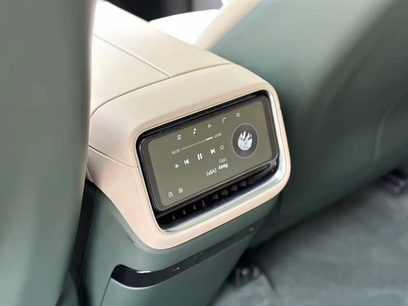 Xiaomi Auto Xiaomi YU7 2025 Extended Range AWD Pro фото 25