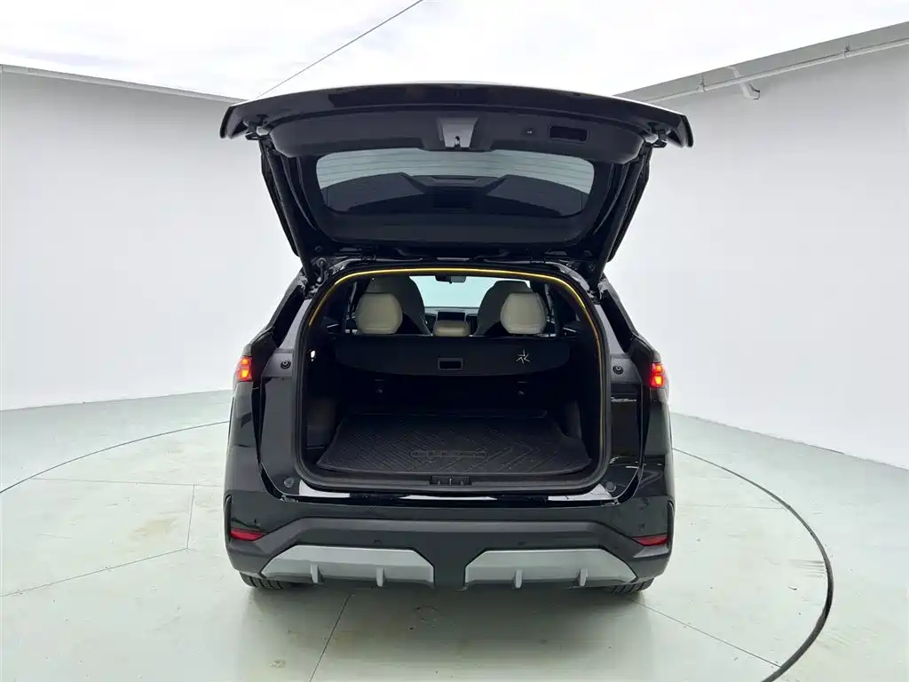 Geely Galaxy Galaxy L7 2023 1.5T 115km Starship фото 8