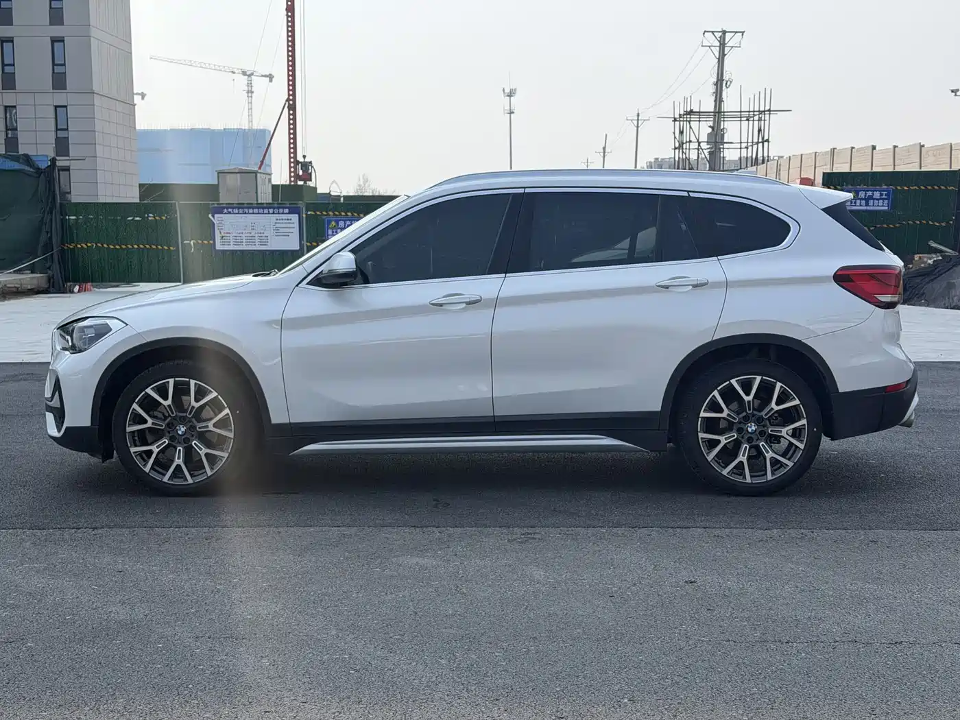 BMW X1 2021 xDrive25Li Exclusive фото 4