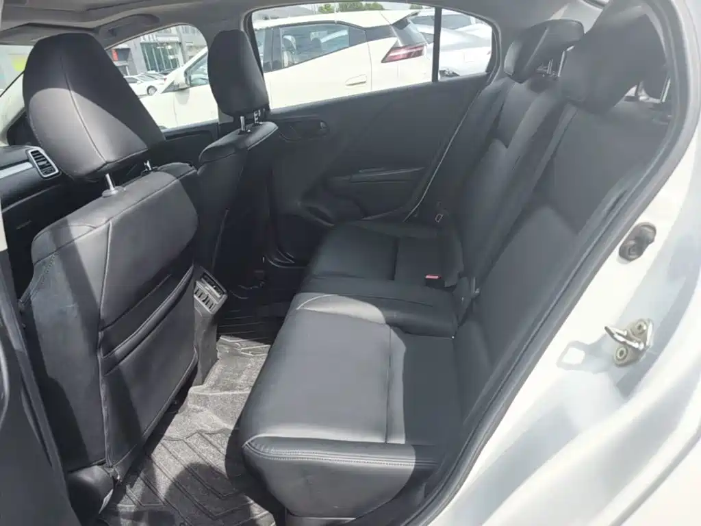 Honda Gienia 2018 2017 1.5L CVT Comfort Edition