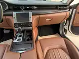 Фото 8 - Maserati Quattroporte
