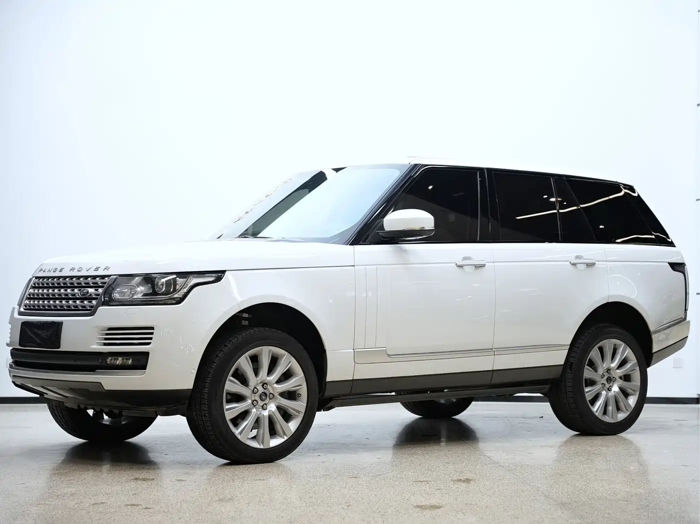 Land Rover Range Rover 2013 — пригон из Китая