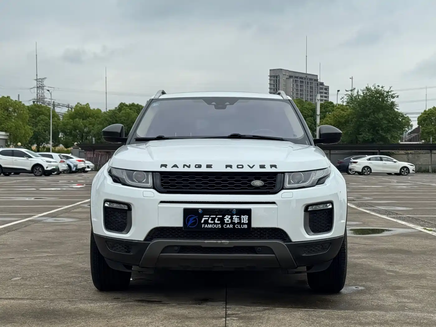 Land Rover Range Rover Evoque 2016 2.0T SE ZhiYao фото 2