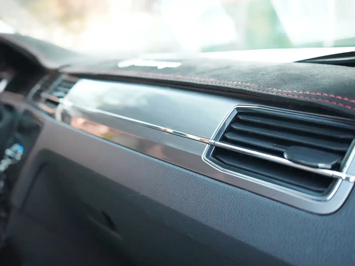 Volkswagen Santana 2018 1.5L Automatic Comfort Edition фото 27