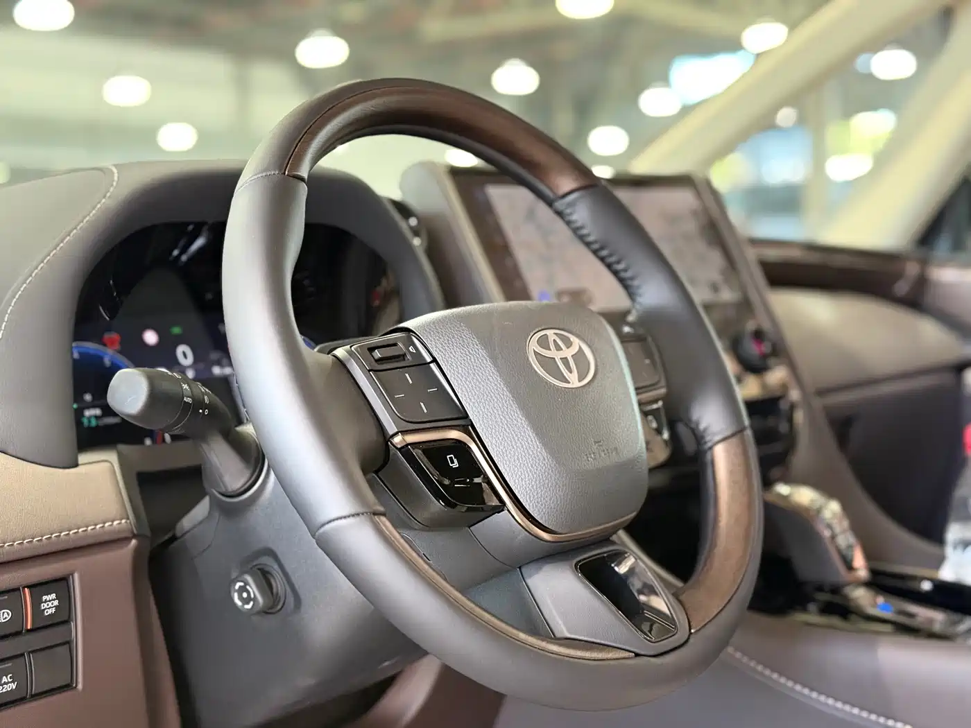 2026 Toyota Alphard