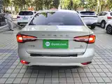 Фото 6 - Roewe i5
