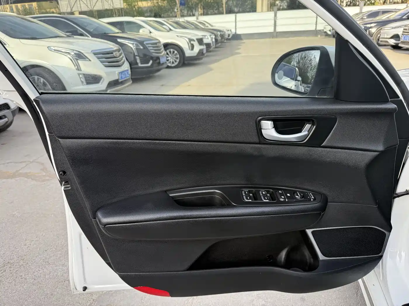 Kia K5 New Energy 2018 Model 2.0L Smart Edition фото 9