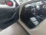 Фото 16 - Mazda CX-4