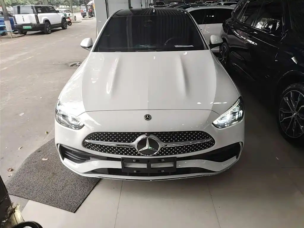 Mercedes-Benz C-Class 2023 Facelift C 260 L Sport Edition фото 3