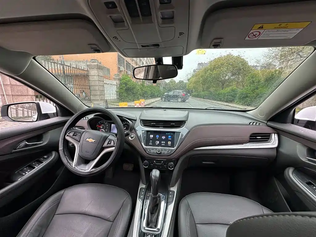 Chevrolet Malibu 2018 530T Automatic Luxury Edition фото 9