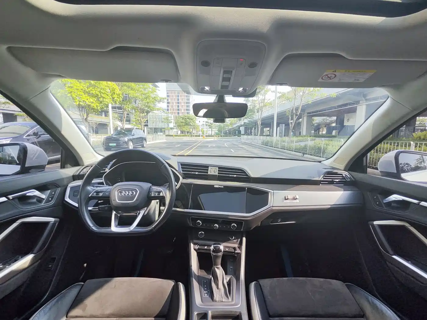 Audi Q3 2021 35 TFSI Fashion Sport фото 11