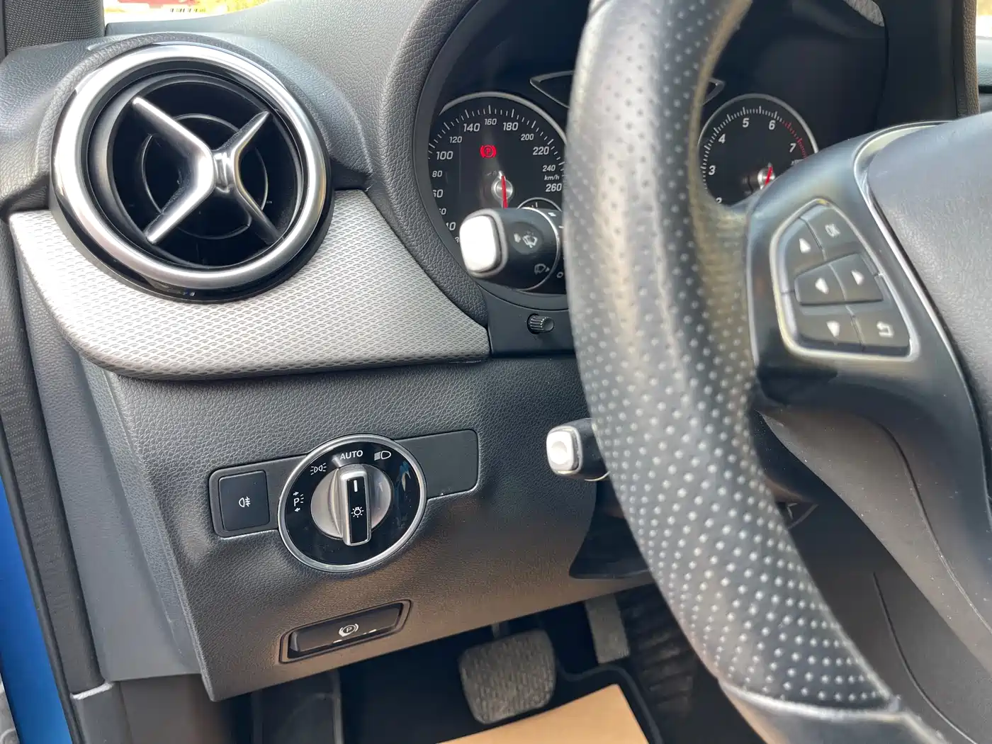 Mercedes-Benz B-Class 2015 B 200 Style фото 13
