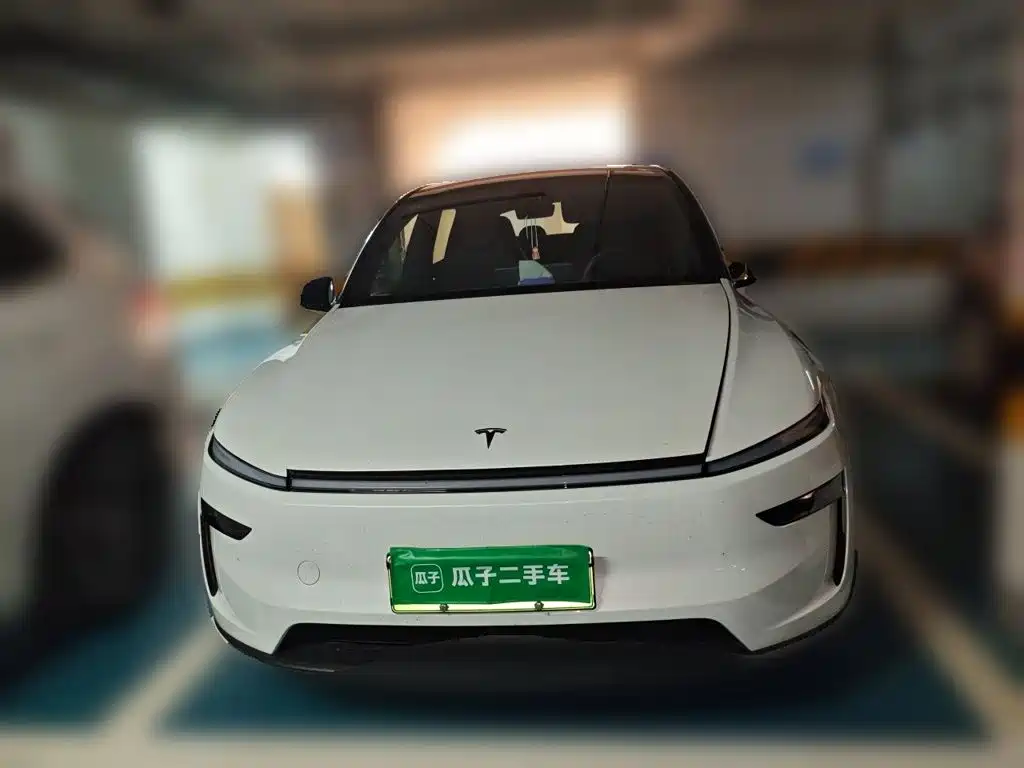 Tesla Model Y L 2025 2025 Facelift Long Range AWD
