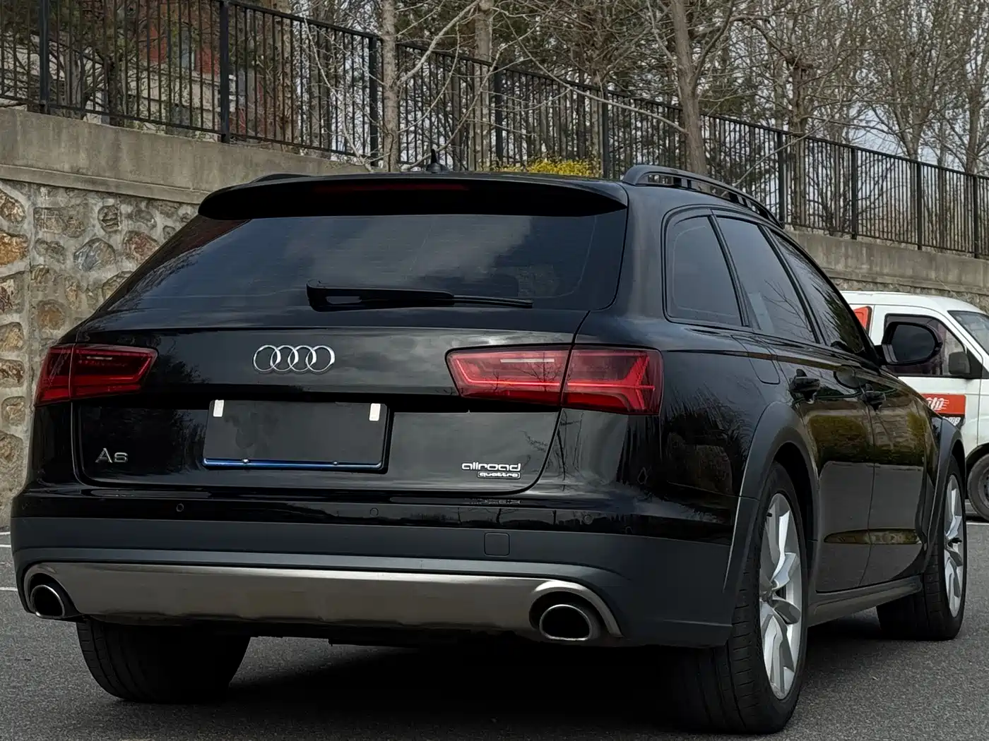 Audi A6 (Import) 2018 3.0T allroad quattro фото 4