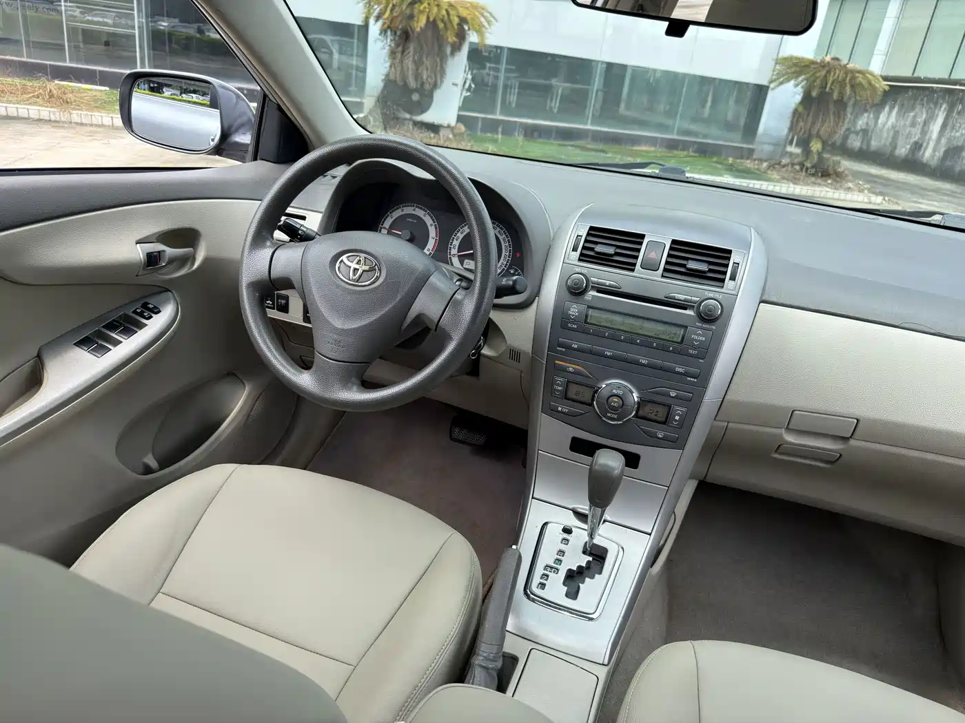 Фото 9 - Toyota Corolla