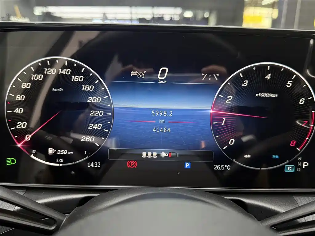 Mercedes-Benz C-Class 2023 Facelift C 200 L Sport Edition фото 10