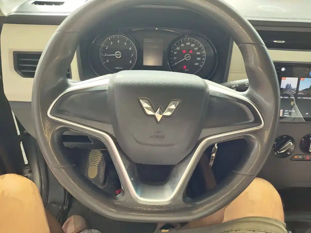 Wuling Motors Wuling Hongguang PLUS 2019 2019 1.5T Manual Comfort 7-Seater