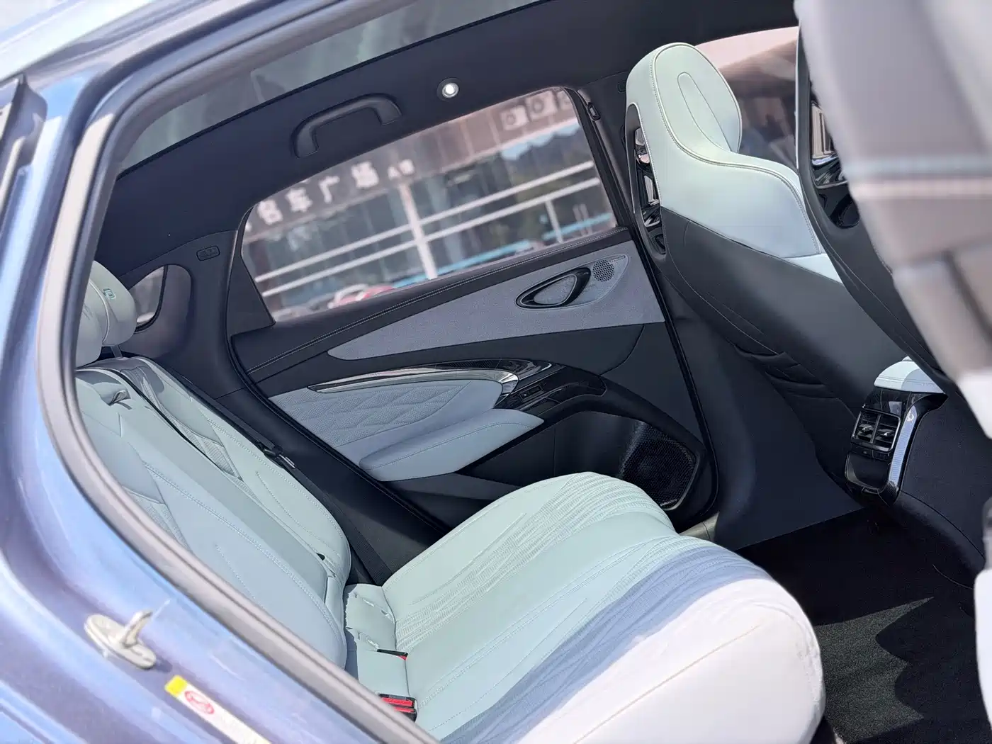 BYD Seal 2022 2022 550km Standard Range RWD Premium