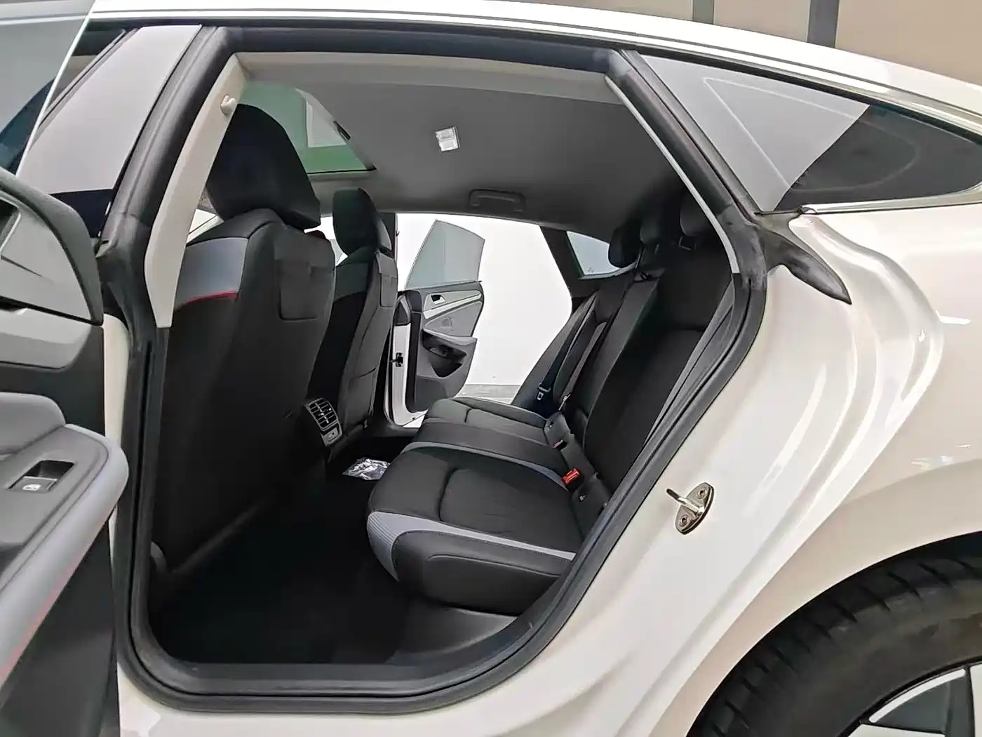 Volkswagen Lamando, миниатюра 16