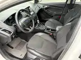 Фото 12 - Ford Focus