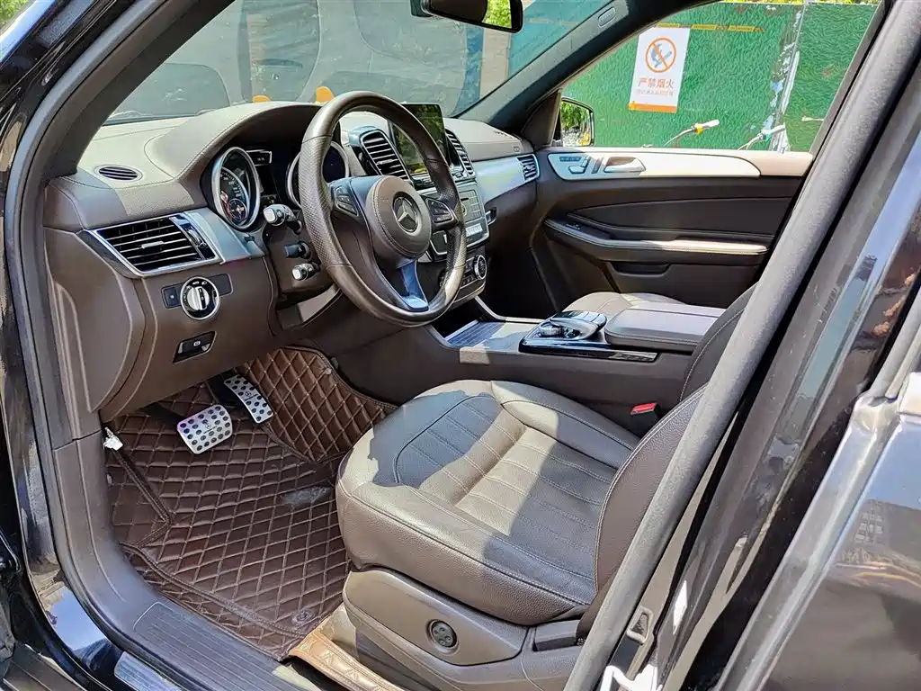 Mercedes-Benz GLS 2016 GLS 400 4MATIC Dynamic фото 7
