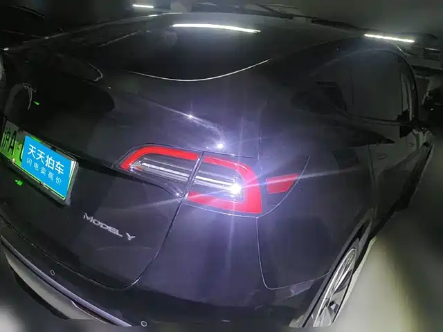 Tesla Model Y 2022 Facelift Rear-Wheel Drive Version — фото 2