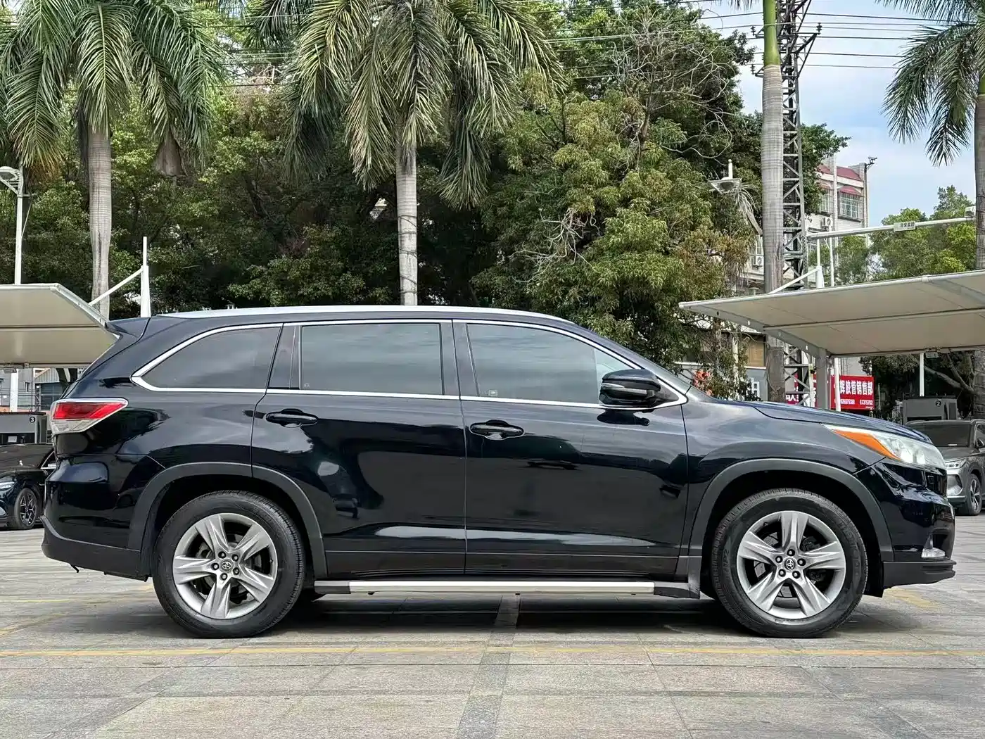 Toyota Highlander 2017 2.0T 4WD Ultimate 7-Seater фото 4