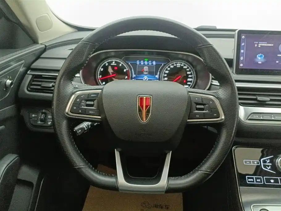 Hongqi H5 2020 1.8T Automatic Smart Connection Qi Rhythm Edition фото 15