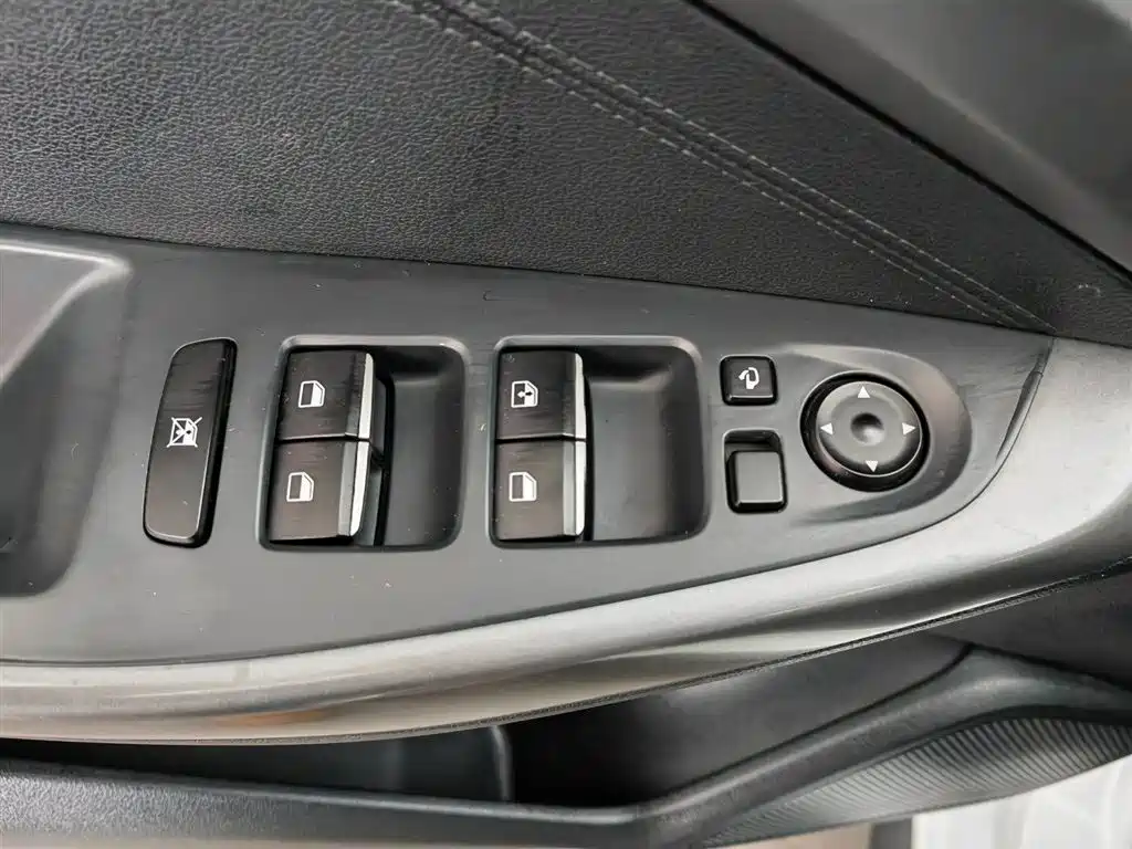 Hyundai Fista 2019 280TGDi Sport Edition China V фото 9