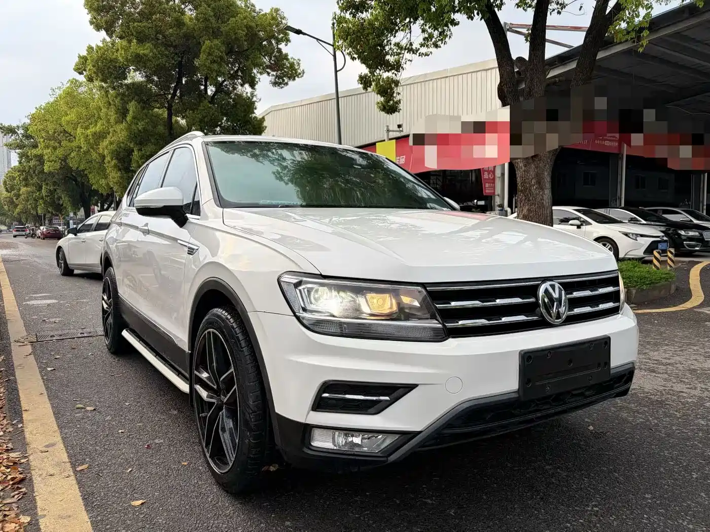 Volkswagen Tiguan L 2017 330TSI Automatic 2WD Luxury Edition фото 3