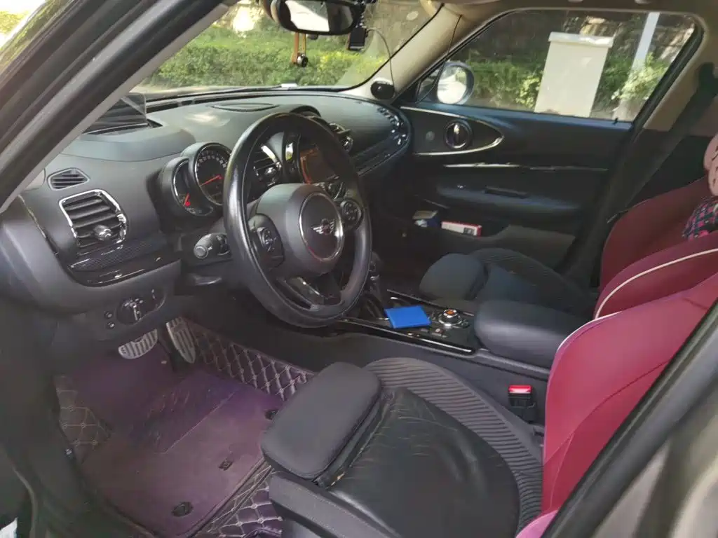Фото 8 - MINI CLUBMAN