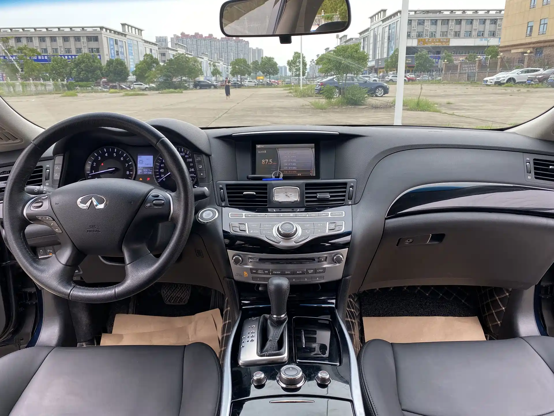 صورة 7 - Infiniti Q70