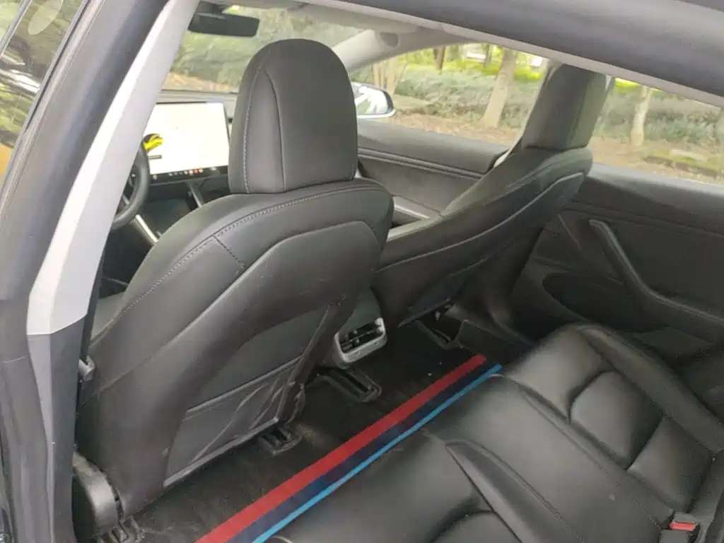 Tesla Model 3 (Import) 2019 2019 Long Range RWD Version