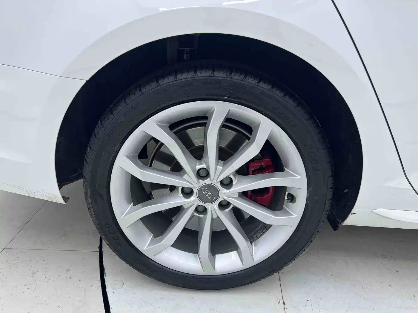 Audi A4L 2018 30th Anniversary 45 TFSI quattro Personality Sport фото 19