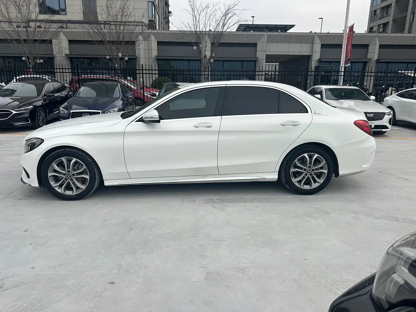 Mercedes-Benz C-Class 2018 C 180 L Fashion Sport Edition фото 18