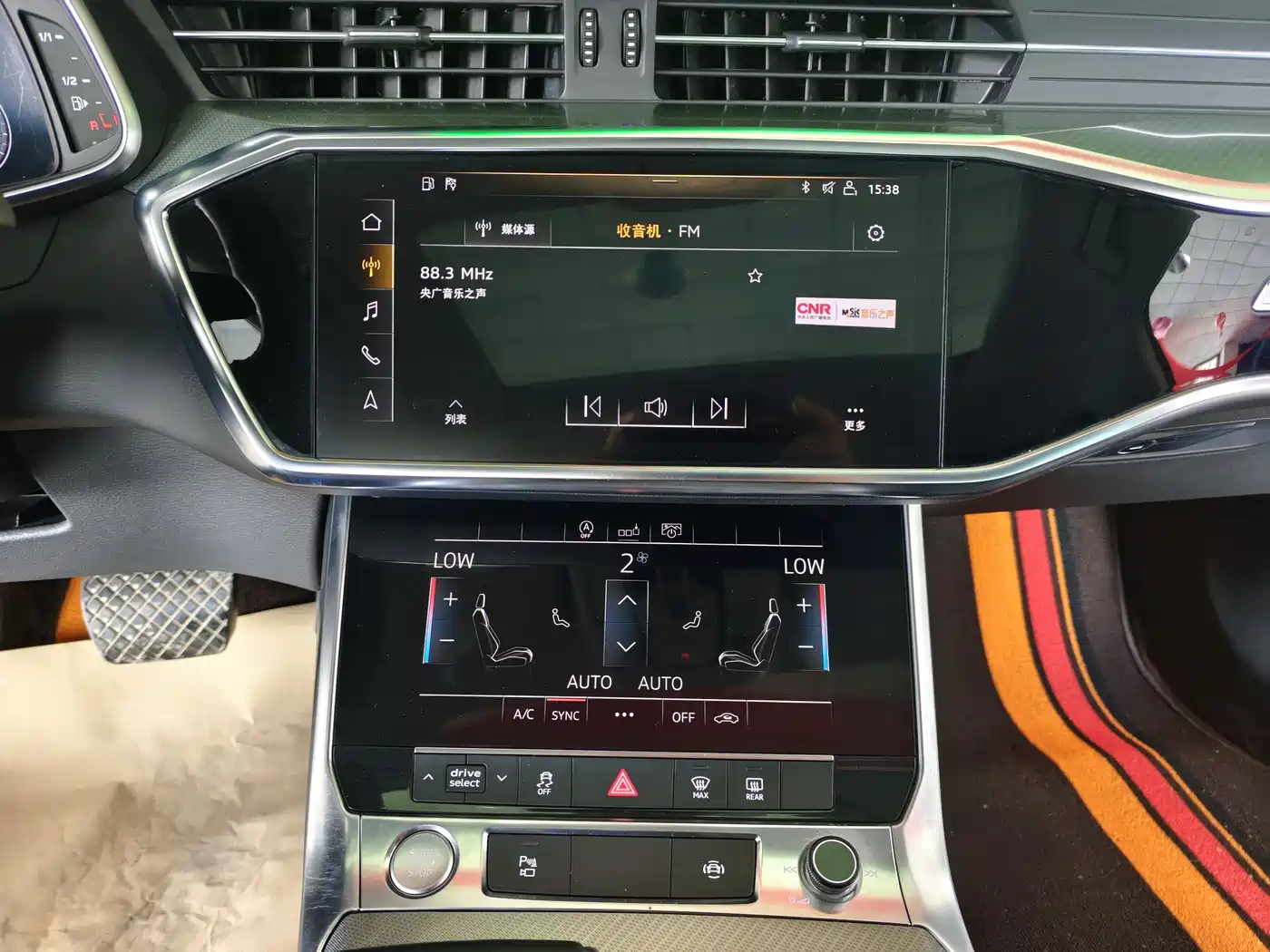 Audi A6L 2019 40 TFSI Luxury Elegance фото 8