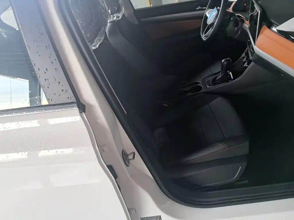 Volkswagen Bora 2026 2025 Facelift 200TSI DSG Navigation Edition