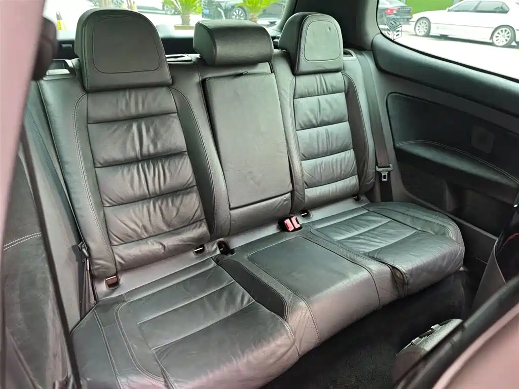 Volkswagen Golf (Import) 2006 GTI 2.0T 3-Door фото 14