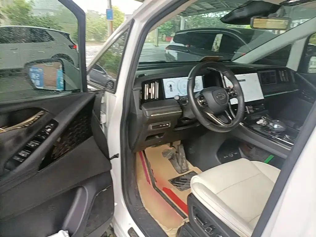 GAC Trumpchi Trumpchi E9 2023 E9 Champion Edition фото 16