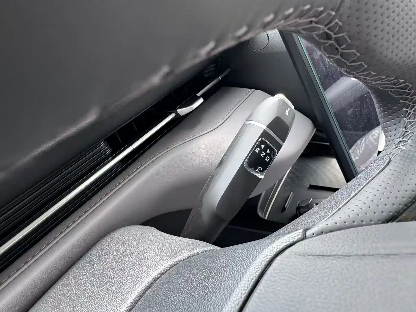 Changan Eado PHEV 2026 2025 Smart New Blue Whale 145KM High-Performance Edition