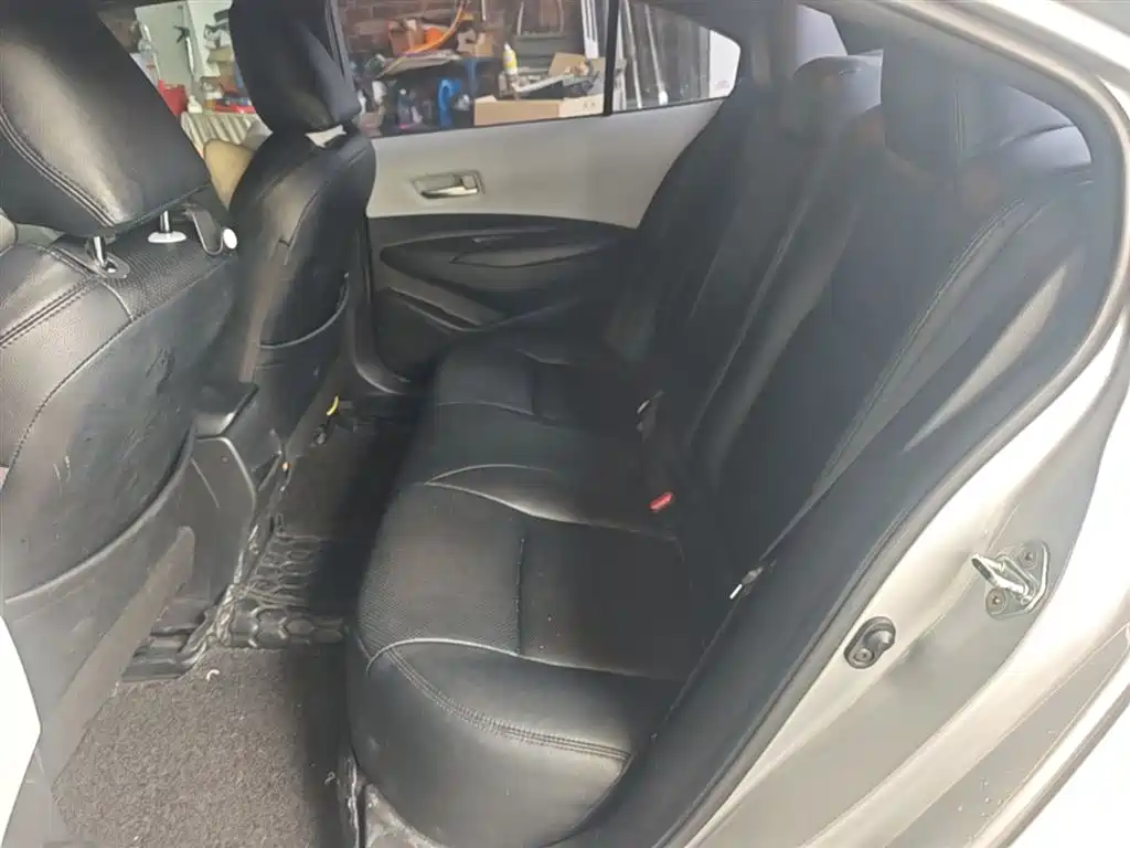 Toyota Levin 2019 185T CVT Luxury Edition China VI фото 17