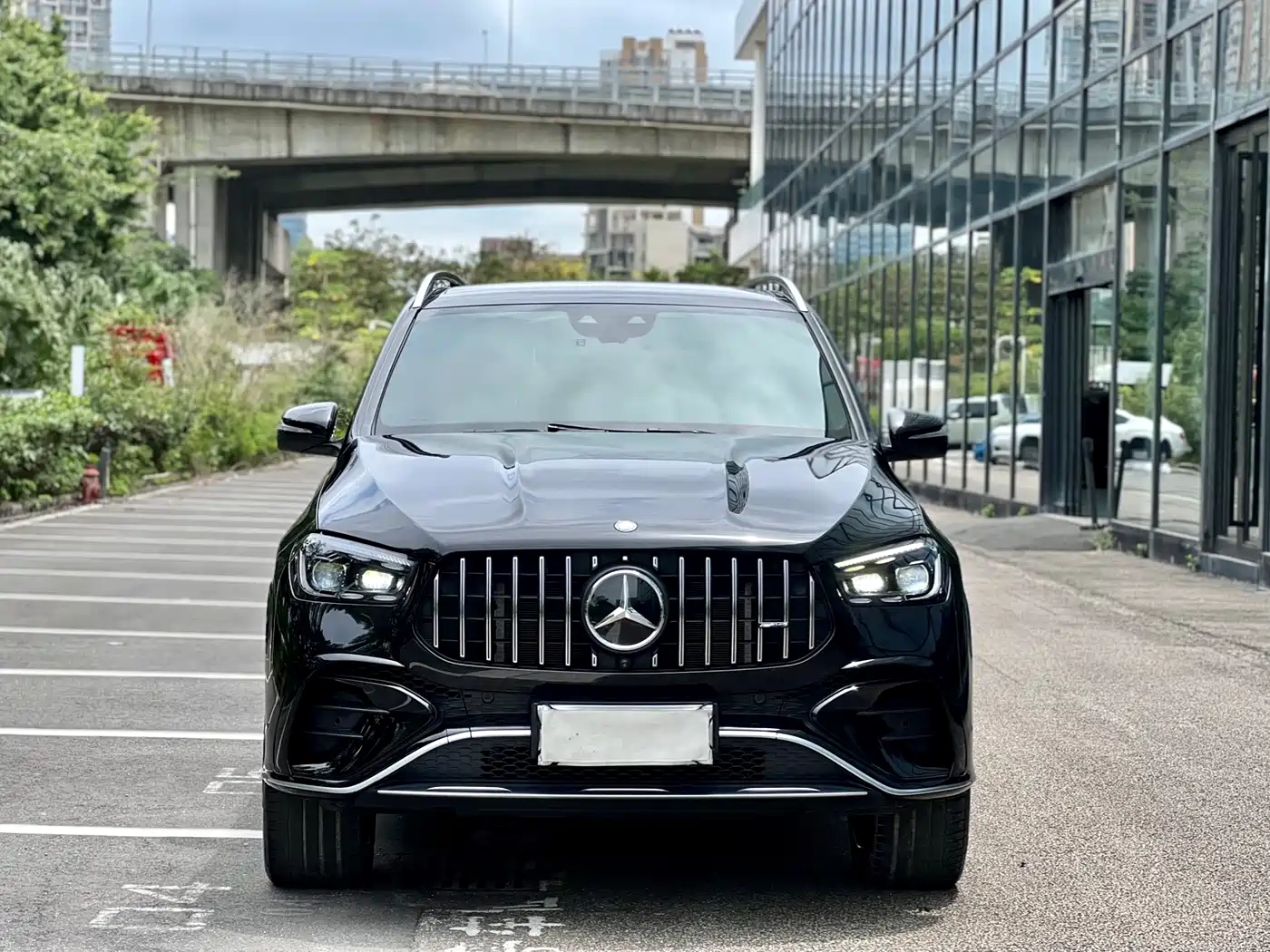Mercedes-Benz GLE AMG 2024 AMG GLE 53 4MATIC+ фото 3