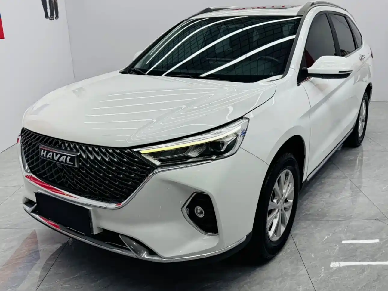 Haval M6 2023 PLUS 1.5T DCT Luxury Smart Connect