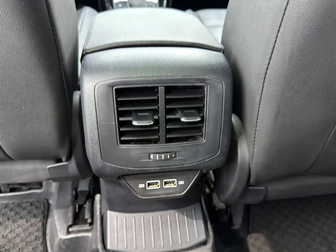 Volkswagen T-ROC 2022 280TSI DSG 2WD Comfort PLUS фото 15